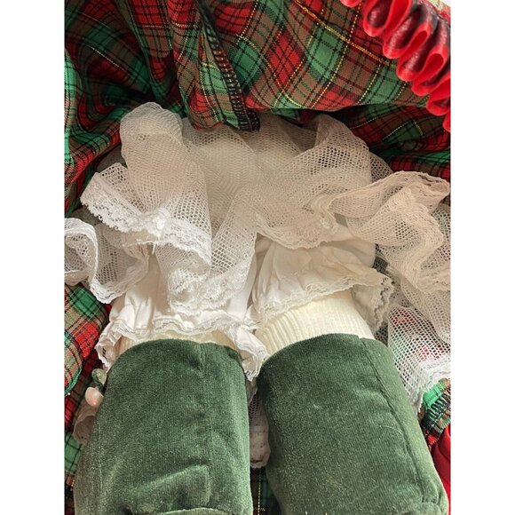 Precious Moments ENESCO Bisque Doll May You Have An Old Fashioned Christmas 91 - Picture 6 of 12